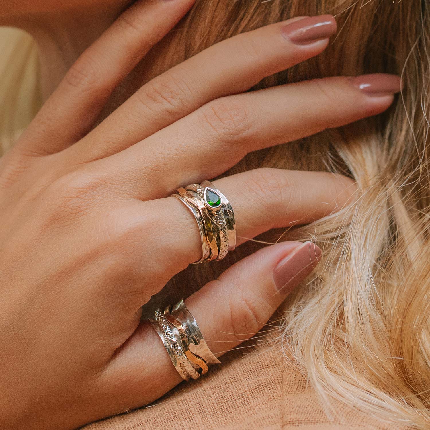 Mixed metal spinning ring, Chrome diopside silver spinning ring, Green gemstone spinning ring, Silver spinning ring