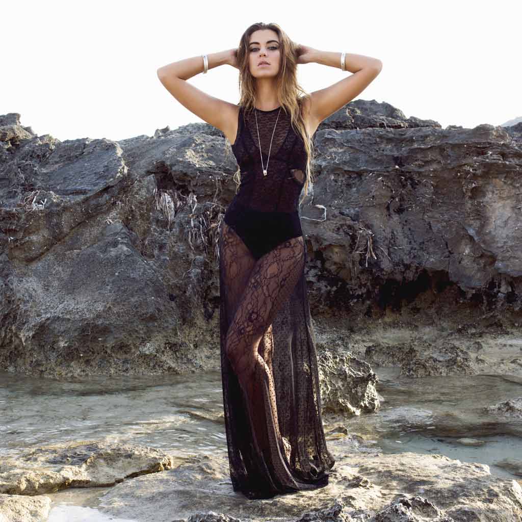 Ibiza Style – Get the White Island Look with Charlotte’s Web