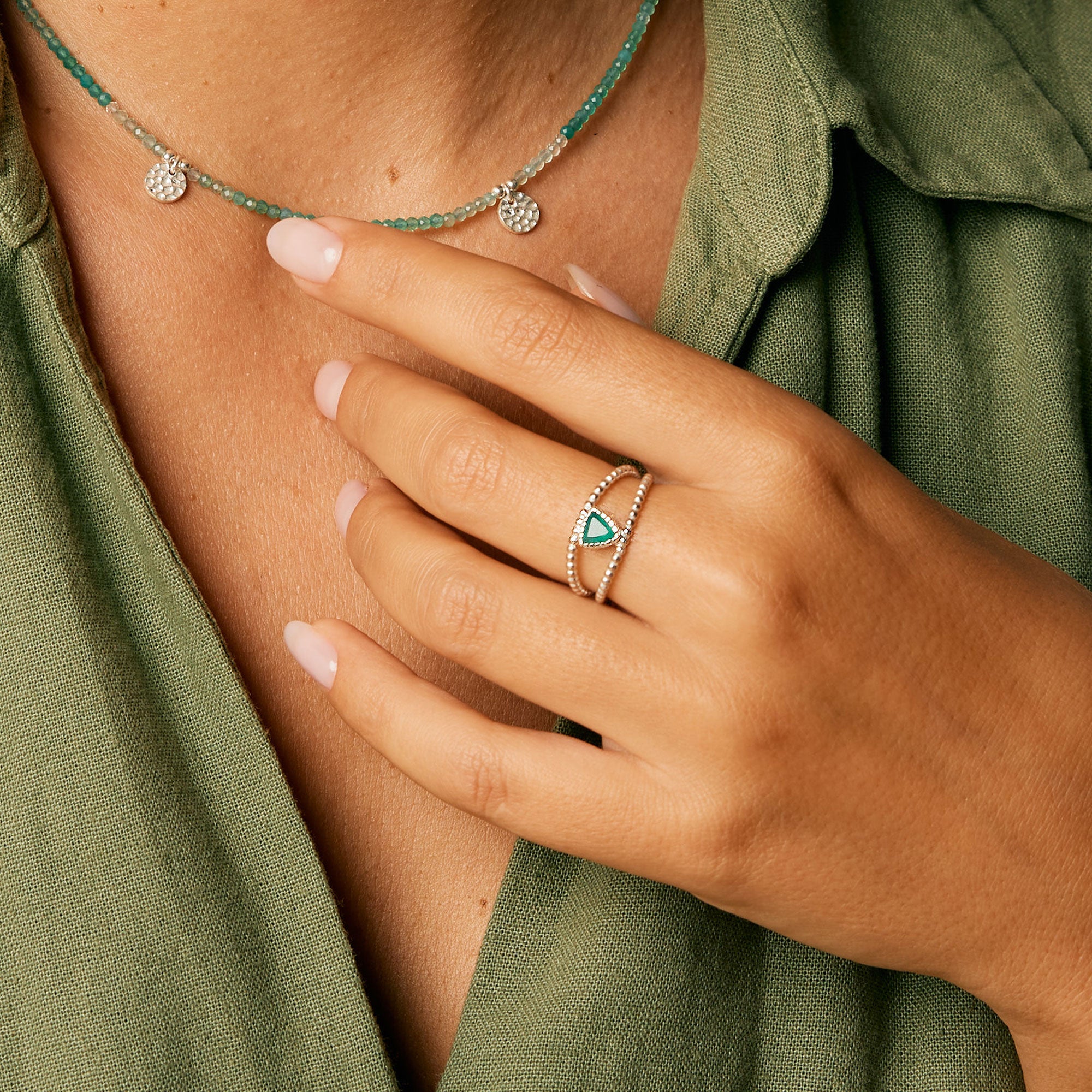 TRILLION RAWA RING GREEN ONYX