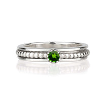 Silver Spinning Ring Chrome Diopside 