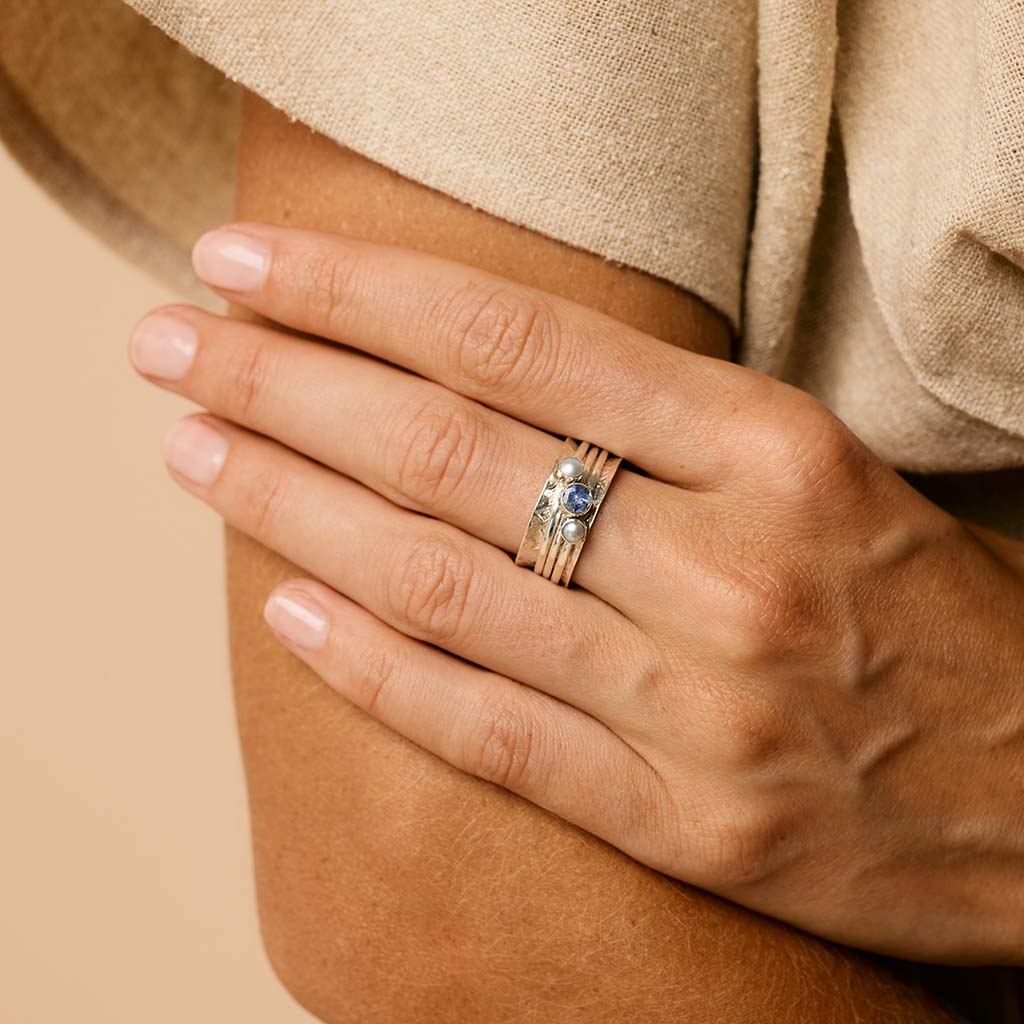 Silver Pearl Spinning Ring