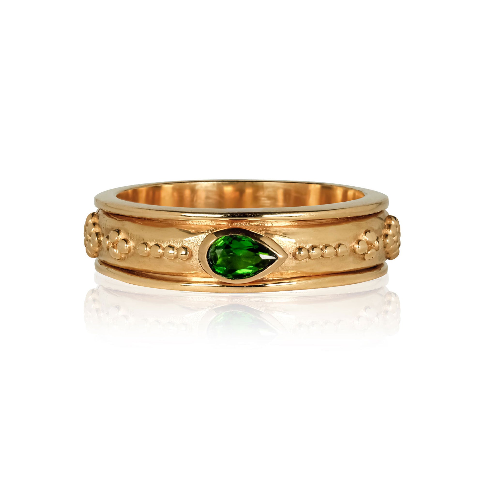 Gold spinning ring with chrome diopside green gemstone, Gold spinning ring, Gold spin ring with chrome diopside, Gold rawa detail spin ring, Gold gemstone spinner ring