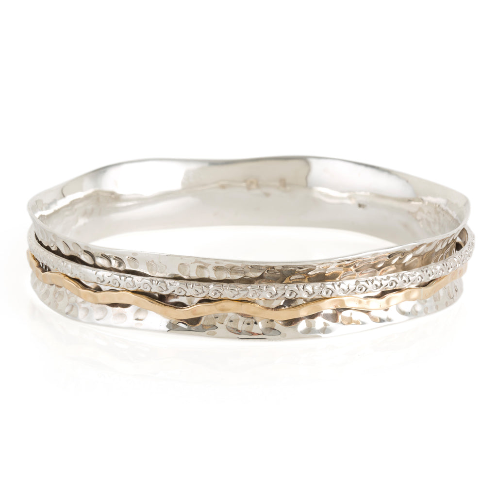 Aura Magic Spinning Bangle