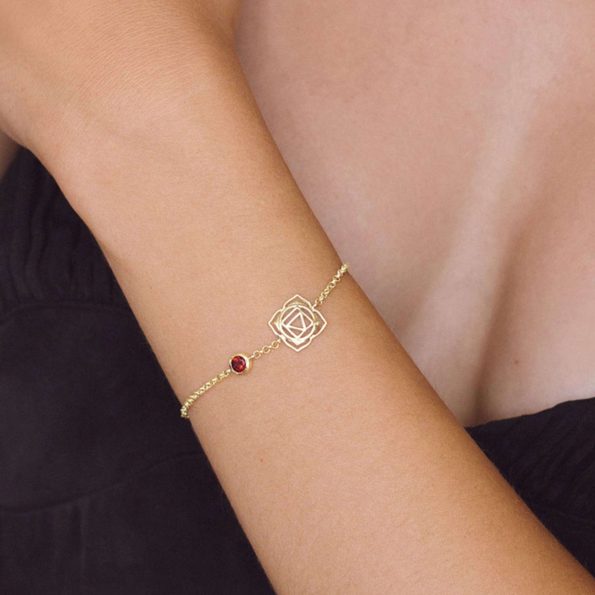 ROOT CHAKRA BRACELET GOLD