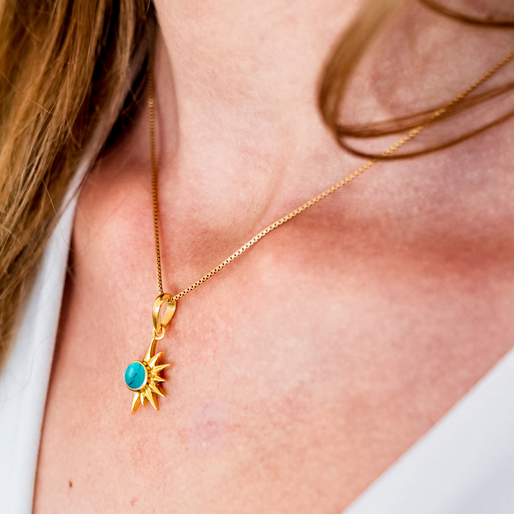TOTAL ECLIPSE TURQUOISE GOLD NECKLACE