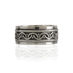 Celtic Bravery Silver Spinning Ring