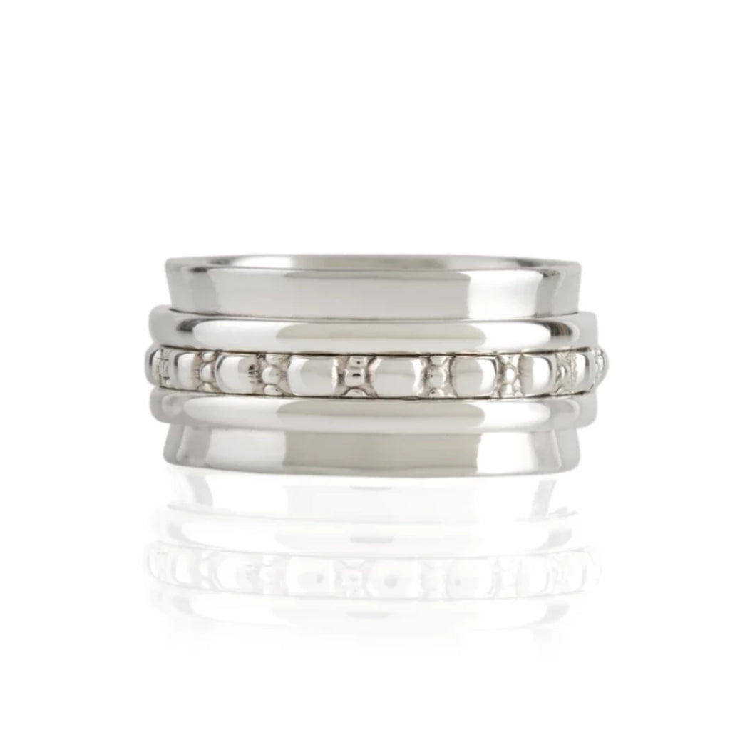 Maharani Manifest Silver Spinning Ring