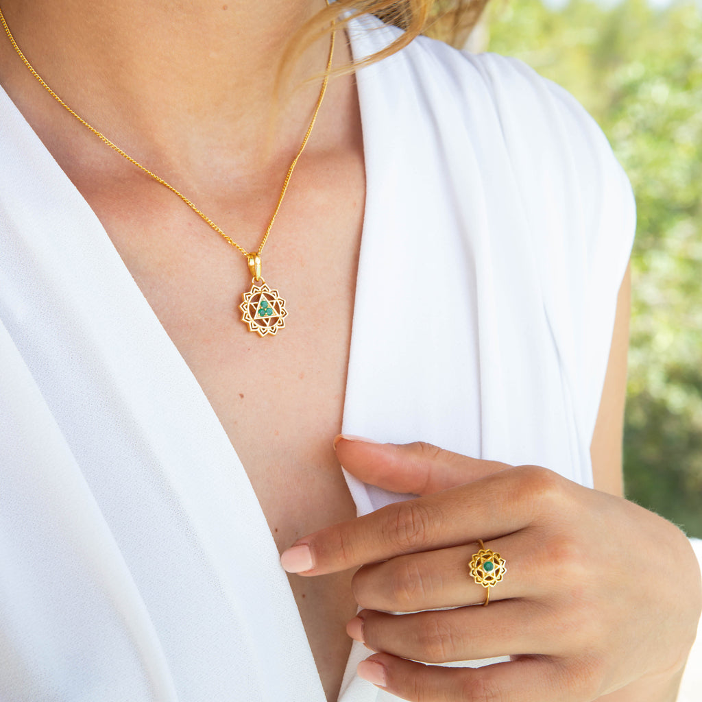 HEART CHAKRA RING & NECKLACE GOLD