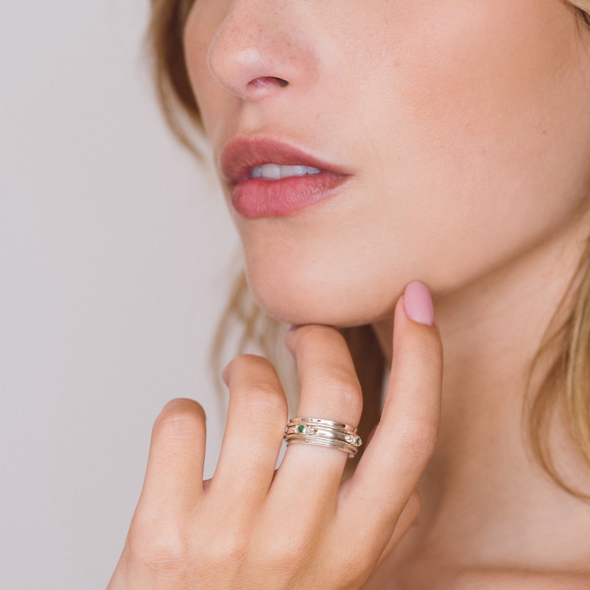 Emerald Spinning Ring