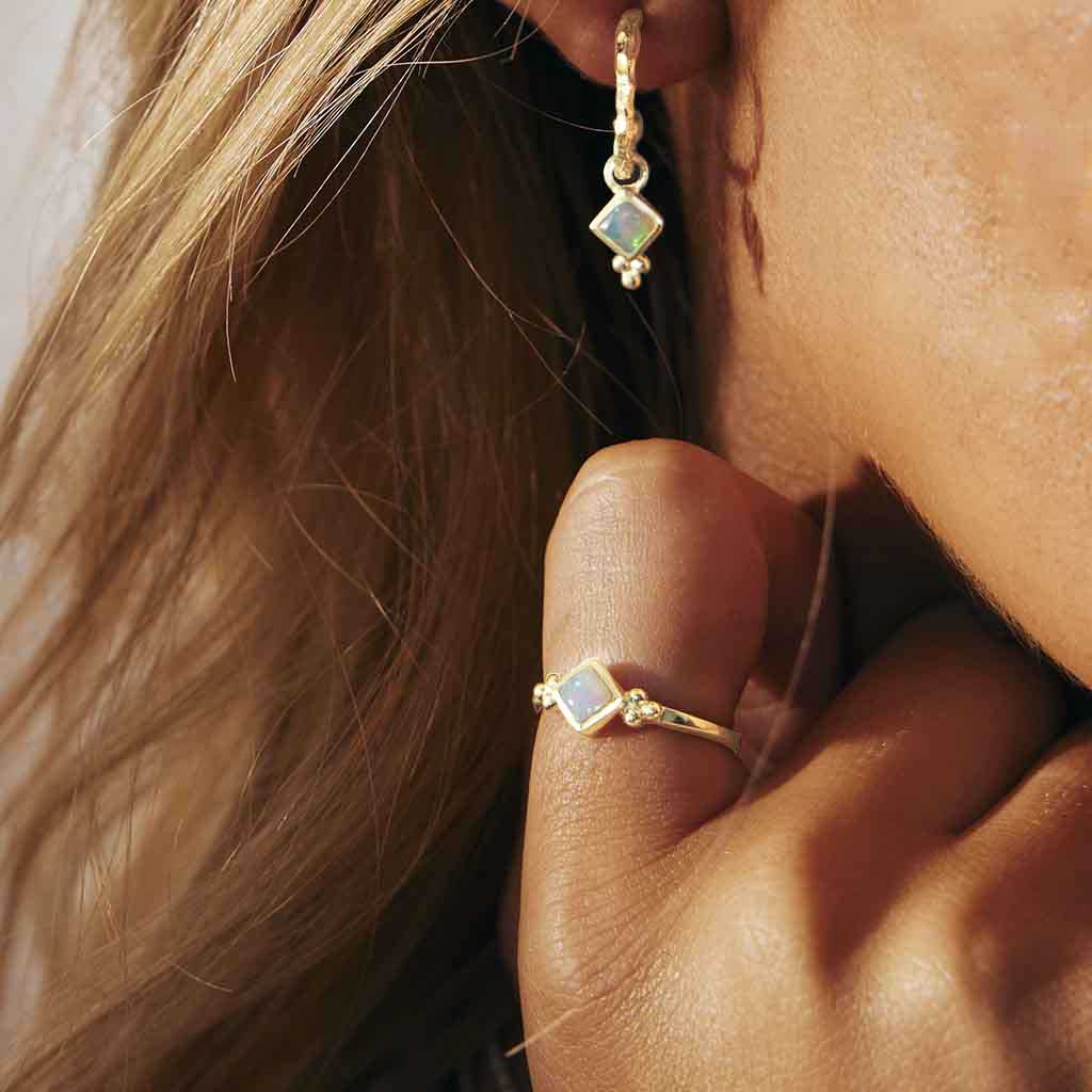 Divinity Princess Opal Stacking Ring gold